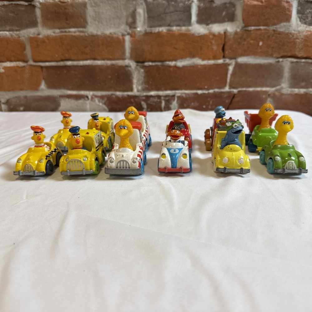 1981 SESAME STREET DIE CAST CARS Big Bird Cookie Monster Playskool Muppets 12